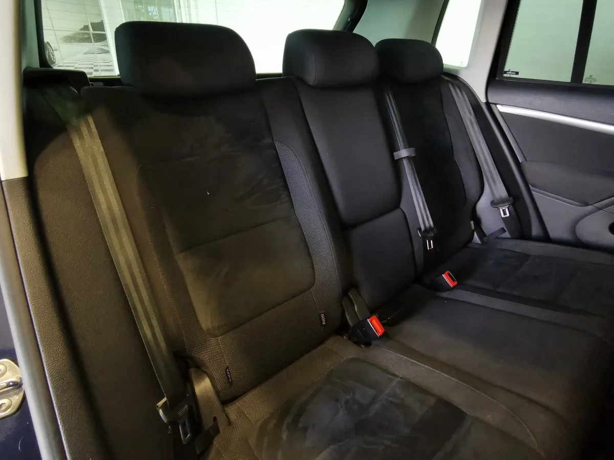 Volkswagen Tiguan 2.0 TSI 4Motion AT (170 л.с.) Sport & Style Синий в АВИЛОН. Слайд №16