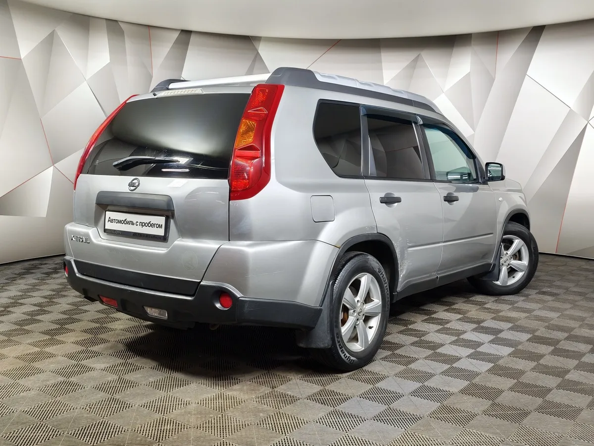 Nissan X-Trail 2.0 CVT AWD (141 л.с.) Серебристый в АВИЛОН. Слайд №10