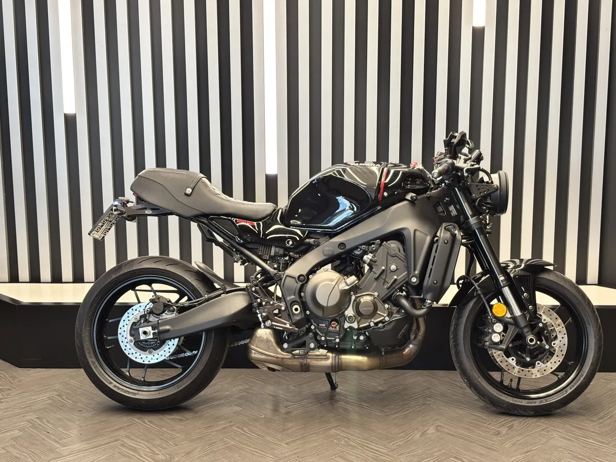 Yamaha XSR900 888 см³ (120 л.с.) (120) 888 Черный в АВИЛОН. Слайд №4