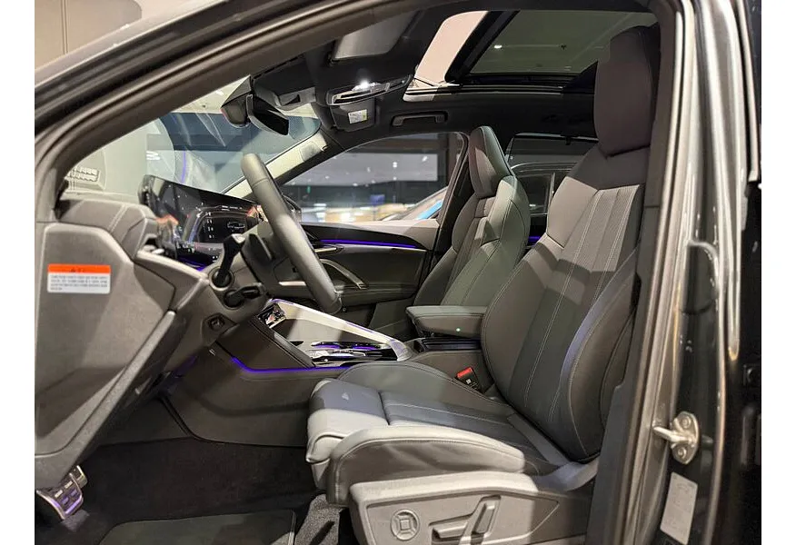 Audi Q5 2.0 TFSI S tronic quattro (272 л.с.) Серый в АВИЛОН. Слайд №8