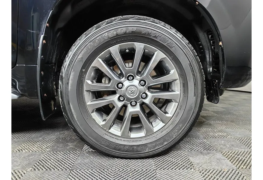 LIVE. Слайд №17