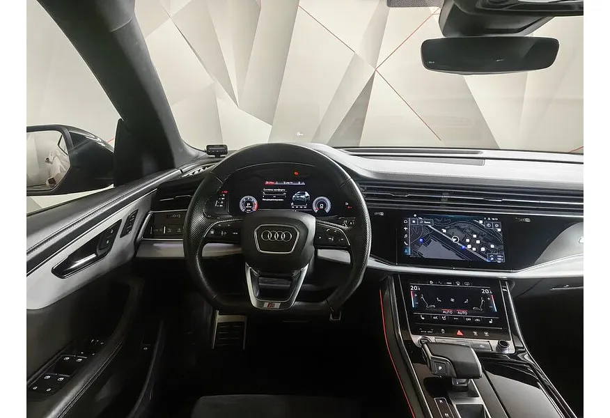 Audi Q8 45 TDI Tiptronic quattro (249 л.с.) Красный в АВИЛОН. Слайд №20