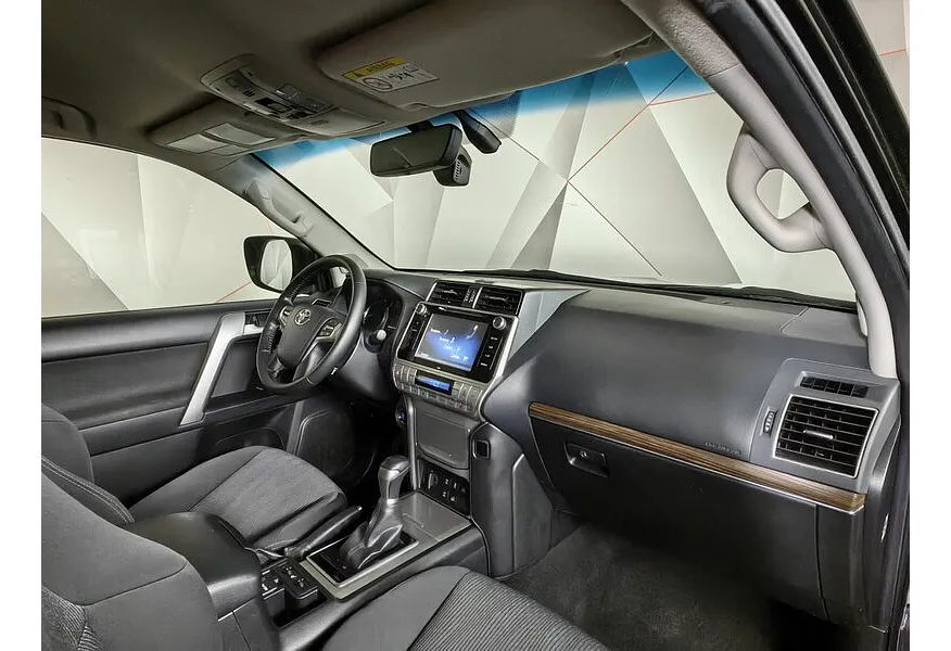 LIVE. Слайд №9