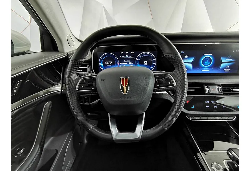 Hongqi HS5 2.0 AT 4WD (224 л.с.) Deluxe Желтый в АВИЛОН. Слайд №19