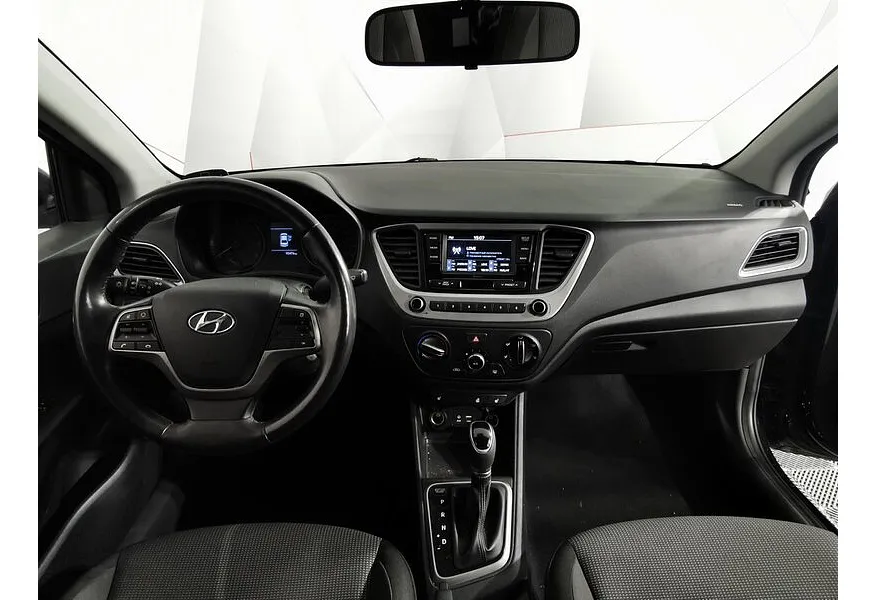 АВИЛОН - Hyundai Solaris 1.6 AT (123 л.с.) Active Plus Черный - slide 13