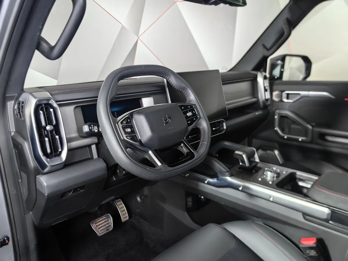 JETOUR T2 2.0T 7DCT AWD (245 л.с.) Престиж Серый в АВИЛОН. Слайд №18