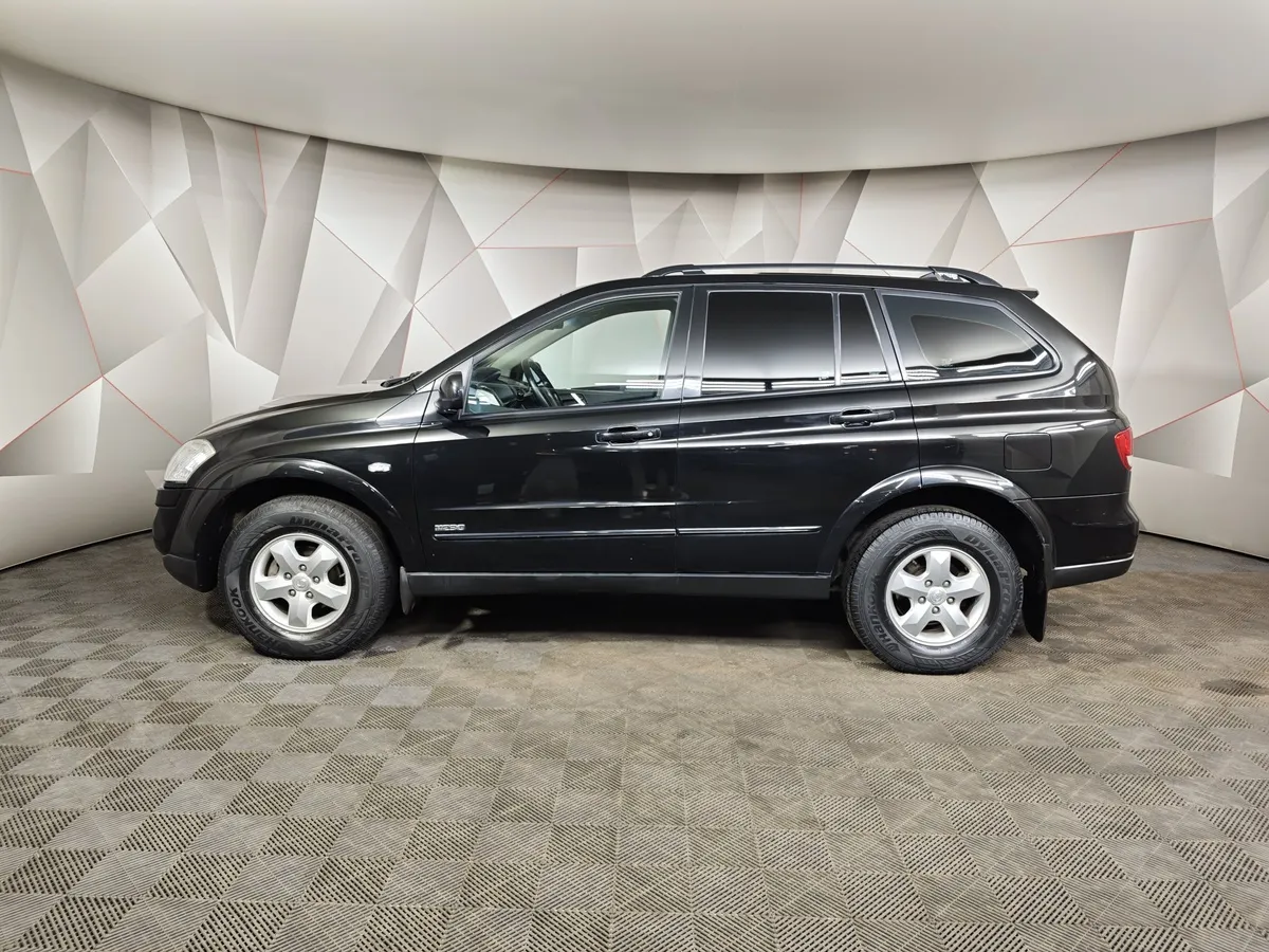 SsangYong Kyron 2.3 E-Tronic 4WD (150 л.с.) Черный в АВИЛОН. Слайд №5