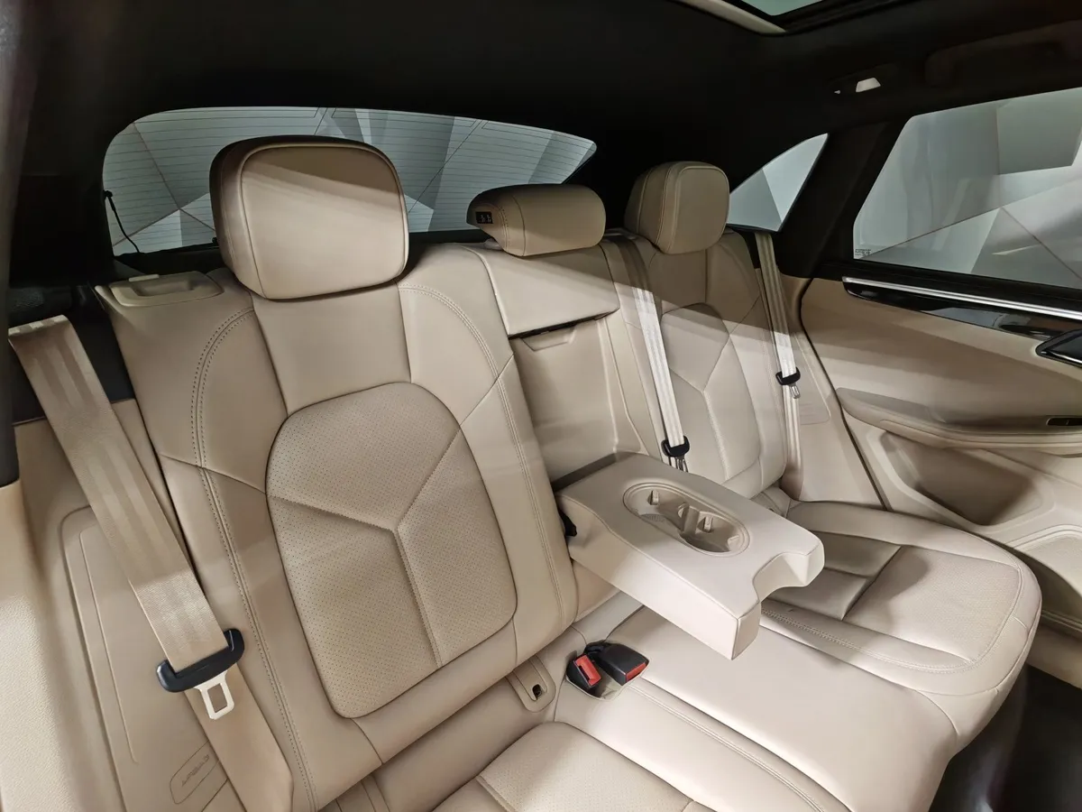Porsche Macan S 3.0 PDK AWD (340 л.с.) Черный в АВИЛОН. Слайд №17