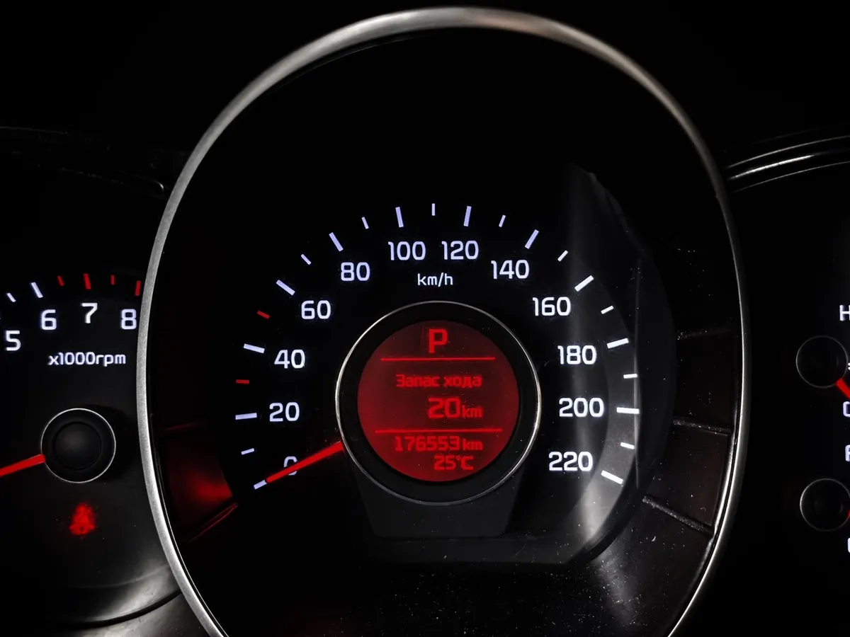 Kia Rio 1.6 AT (123 л.с.) Синий в АВИЛОН. Слайд №18