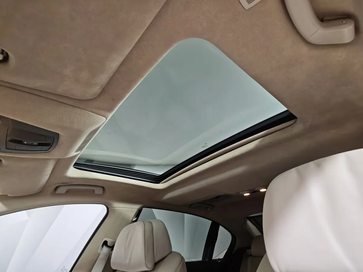 BMW 7 серия 750Li xDrive AT (407 л.с.) Черный в АВИЛОН. Слайд №16