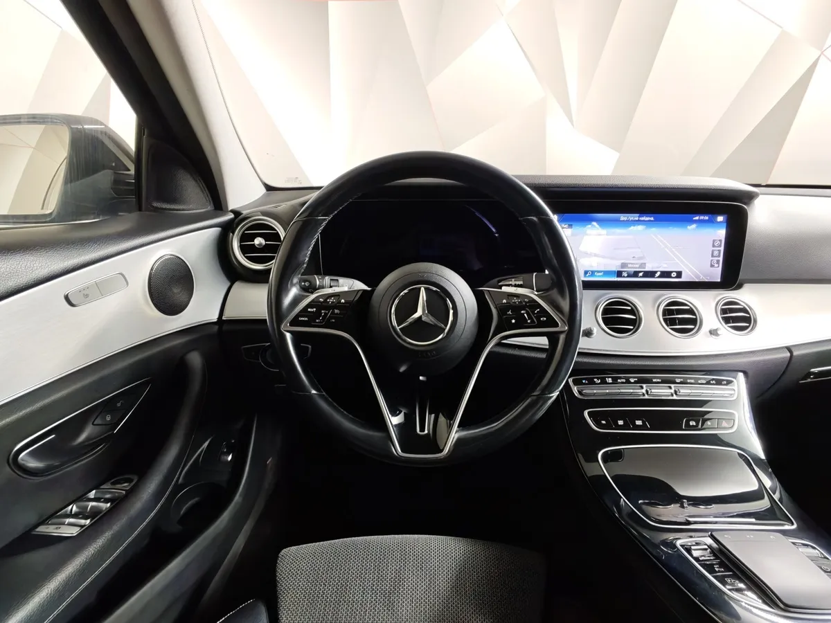 Mercedes-Benz E-Класс E 200 9G-TRONIC (197 л.с.) Premium (Локальная сборка) Черный в АВИЛОН. Слайд №20