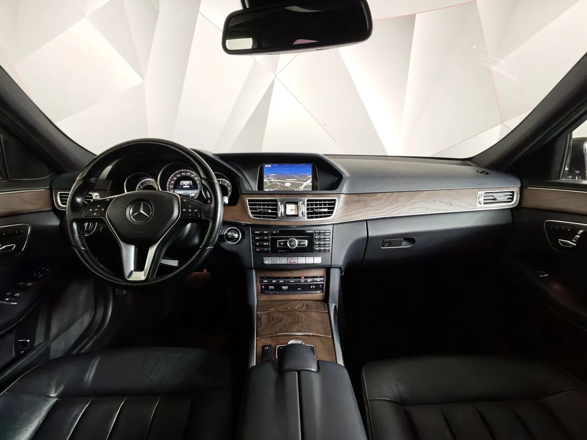 Mercedes-Benz E-Класс E 400 4Matic 7G-Tronic Plus (333 л.с.) Черный в АВИЛОН. Слайд №13