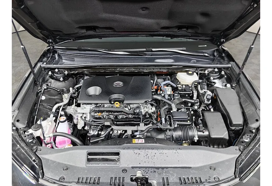 Toyota Camry 2.0h CVT (197 л.с.) Sport Plus Черный в АВИЛОН. Слайд №11