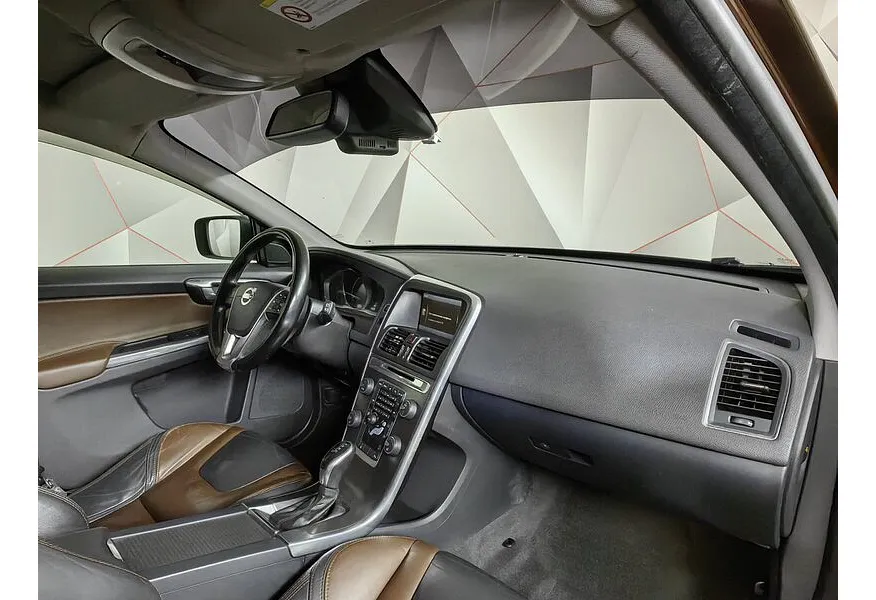 Volvo XC60 2.4 D Geartronic AWD (163 л.с.) Красный в АВИЛОН. Слайд №12