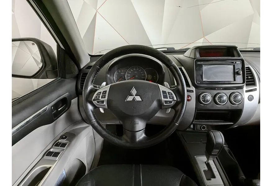 LIVE. Слайд №15