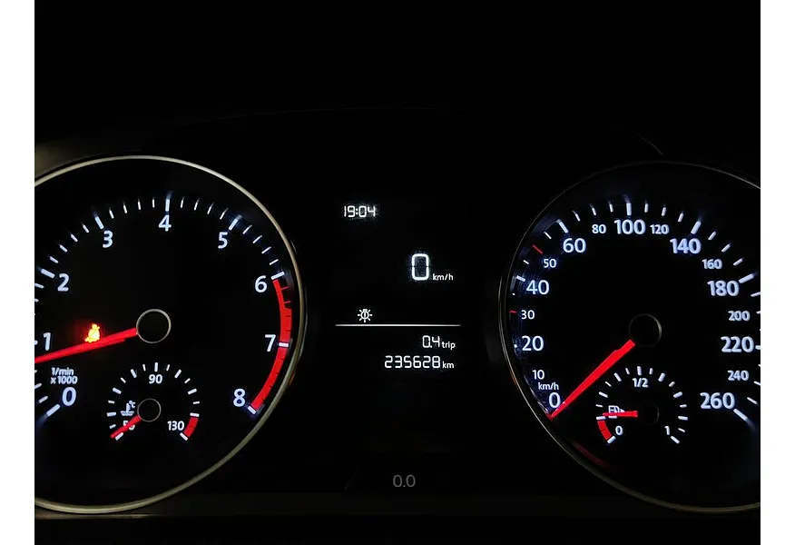 Volkswagen Golf 1.2 TSI BlueMotion MT (85 л.с.) Trendline Белый в АВИЛОН. Слайд №17 Volkswagen Golf 1.2 TSI BlueMotion MT (85 л.с.) Trendline Белый в АВИЛОН. Слайд №17