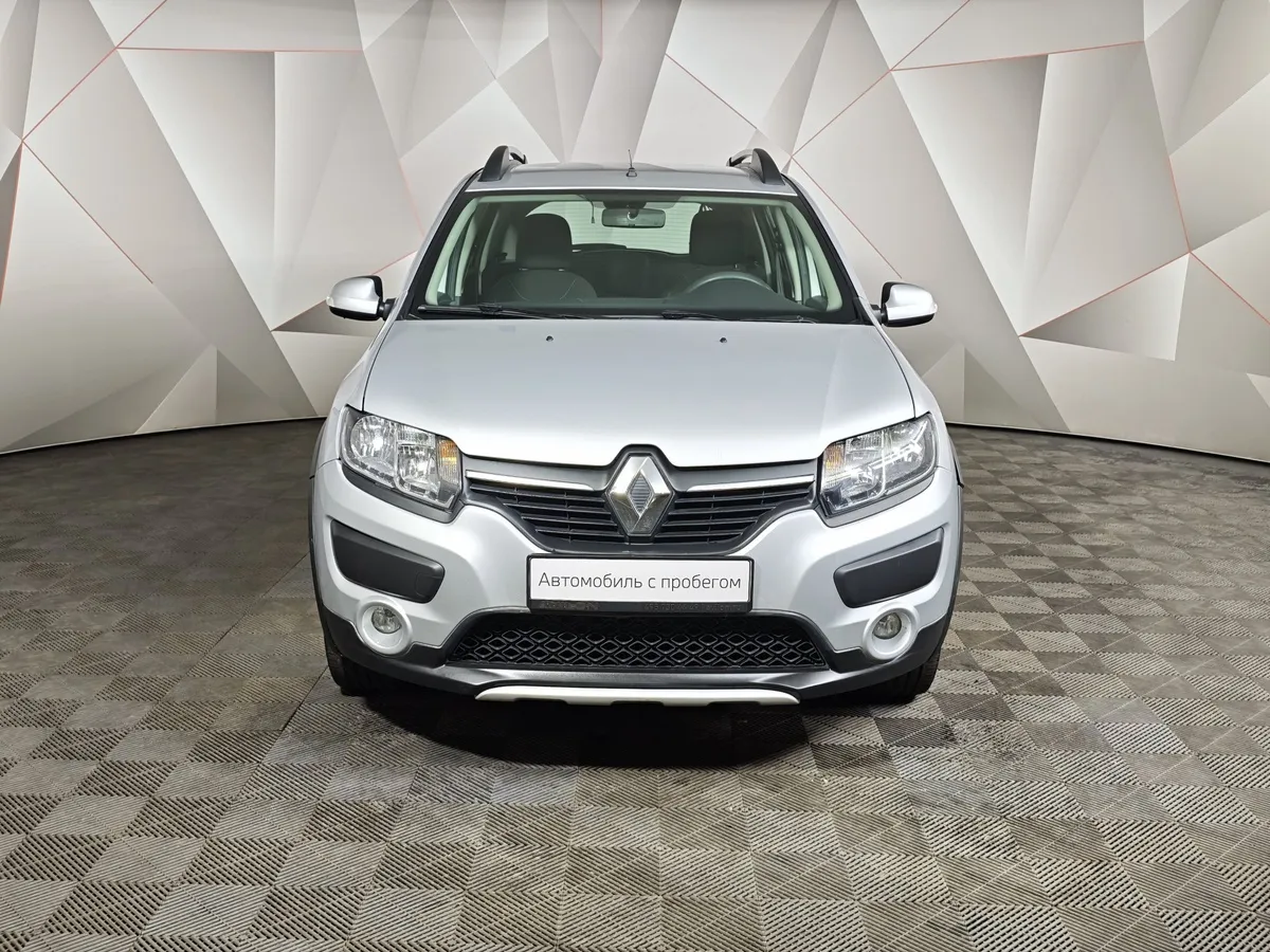 Renault Sandero 1.6 AT (103 л.с.) Stepway Серый в АВИЛОН. Слайд №7