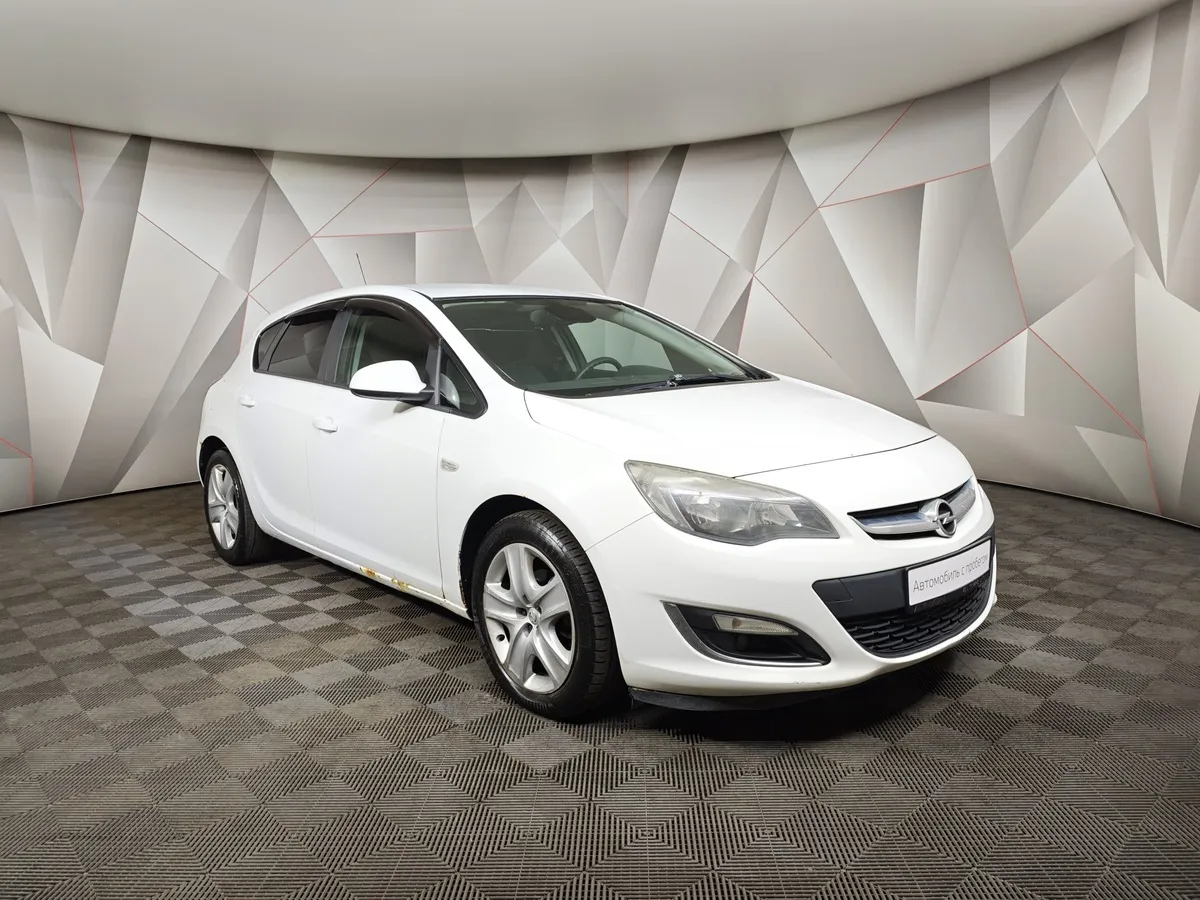 Opel Astra 1.6 AT (115 л.с.) Белый в АВИЛОН. Слайд №2