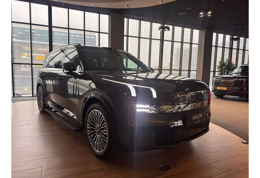 Lynk & Co 900 2.0 AT 4WD (884 л.с.) Discovery Серый в АВИЛОН. Слайд №2