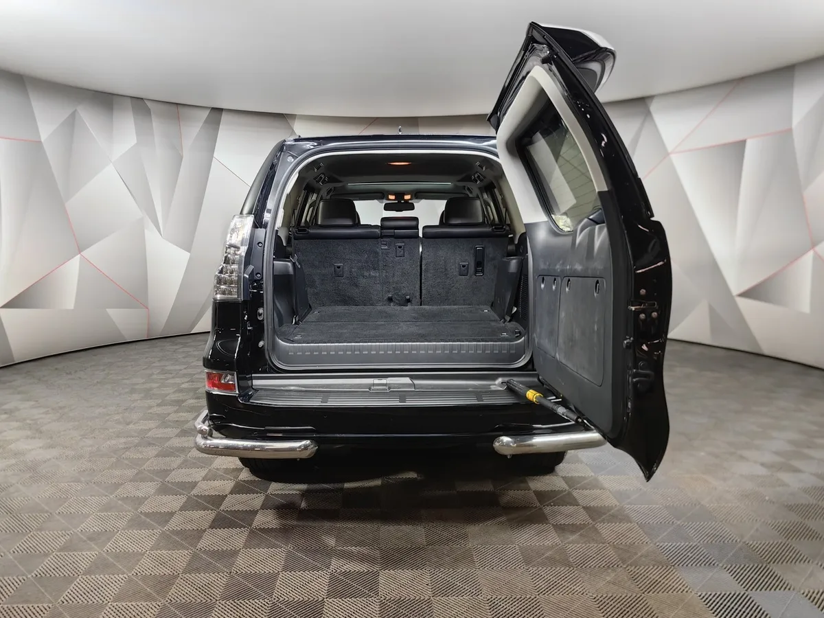 Lexus GX 460 AT AWD (5 мест) (296 л.с.) Черный в АВИЛОН. Слайд №12