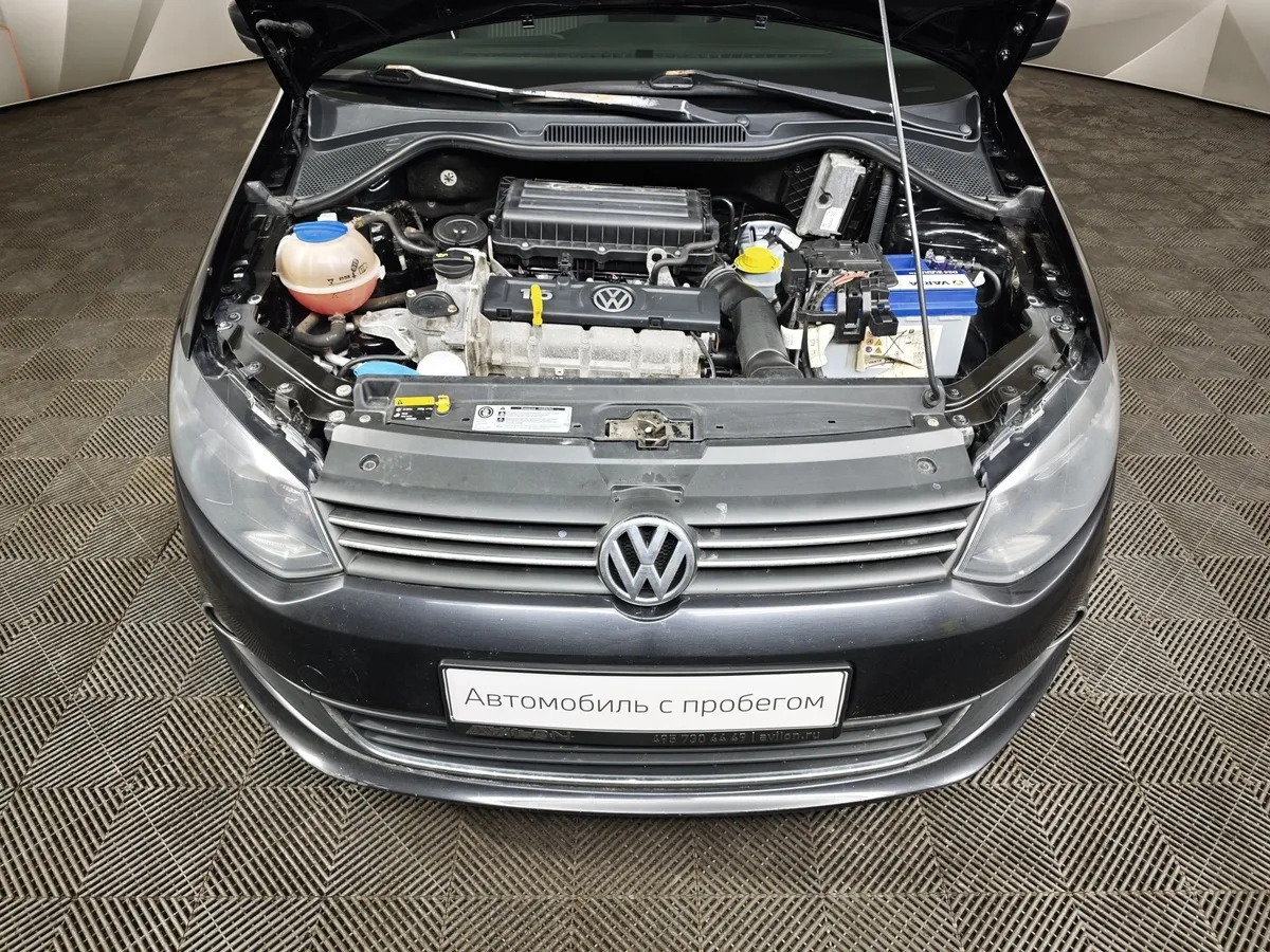 Volkswagen Polo 1.6 Tiptronic (105 л.с.) Comfortline Черный в АВИЛОН. Слайд №10