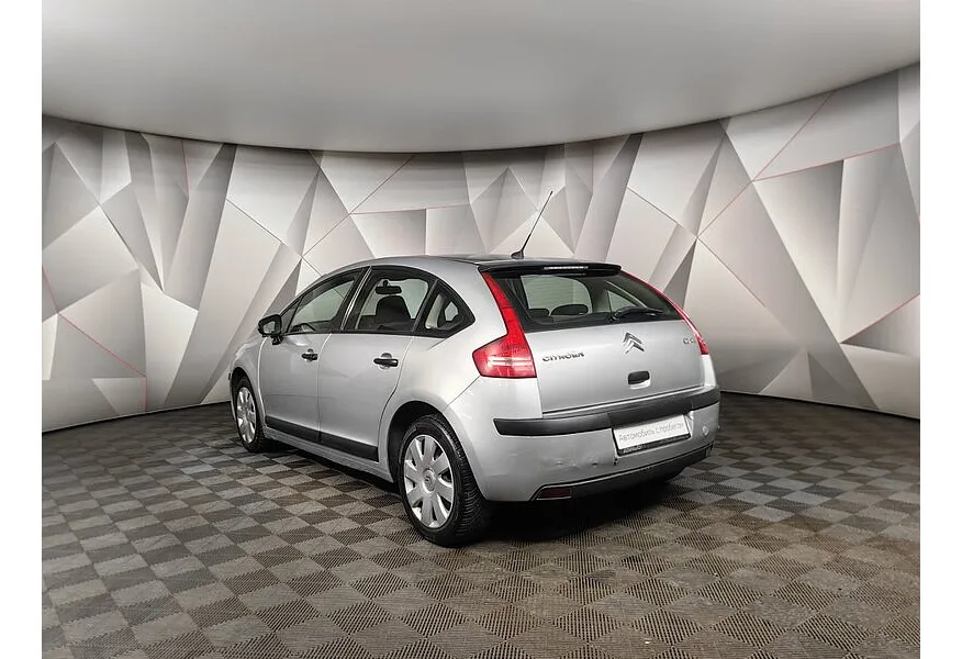 LIVE. Слайд №7