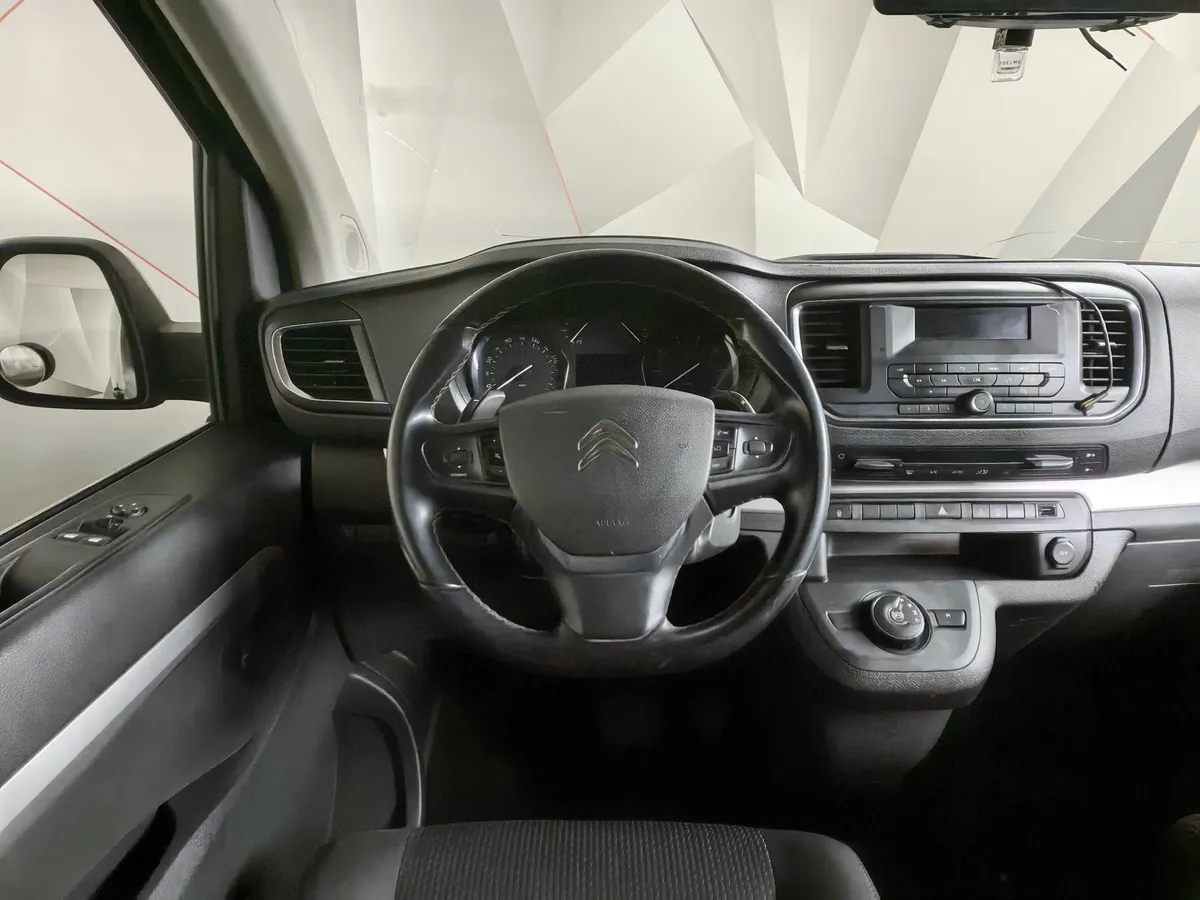 Citroen SpaceTourer 2.0 HDi AT M (150 л.с.) Feel Черный в АВИЛОН. Слайд №16