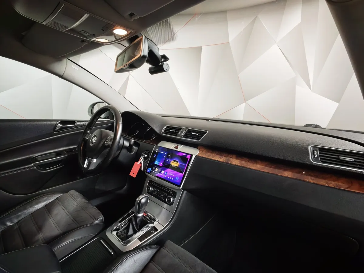 Volkswagen Passat 1.8 TSI DSG (152 л.с.) Серебристый в АВИЛОН. Слайд №12