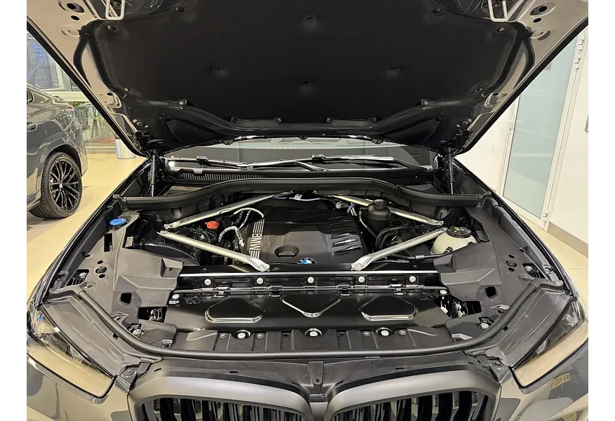 BMW X5 xDrive30d Steptronic (286 л.с.) Серый в АВИЛОН. Слайд №13