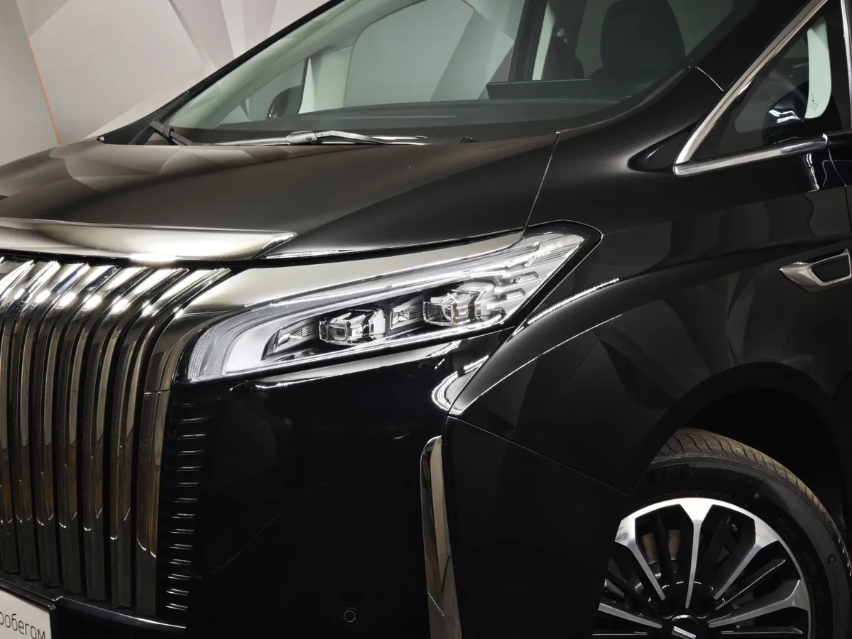 WEY 80 1.5T PHEV AT 4WD (487 л.с.) Premium Черный в АВИЛОН. Слайд №10