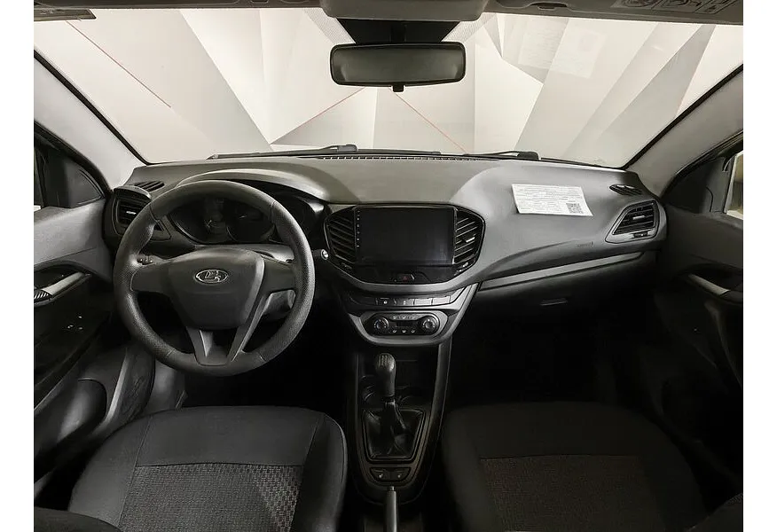 АВИЛОН - ВАЗ (Lada) Vesta 1.6 MT (106 л.с.) Желтый - slide 11