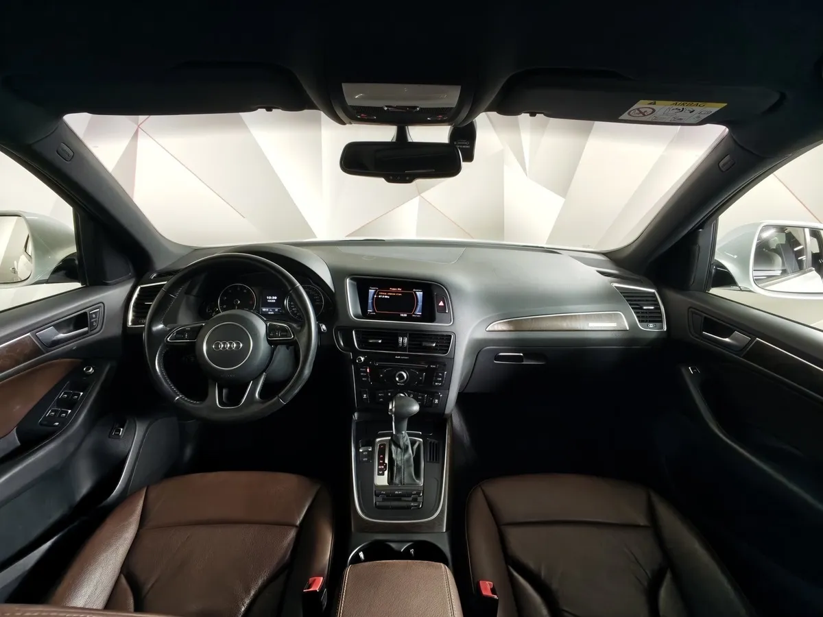 Audi Q5 2.0 TFSI Tiptronic quattro (180 л.с.) Белый в АВИЛОН. Слайд №14