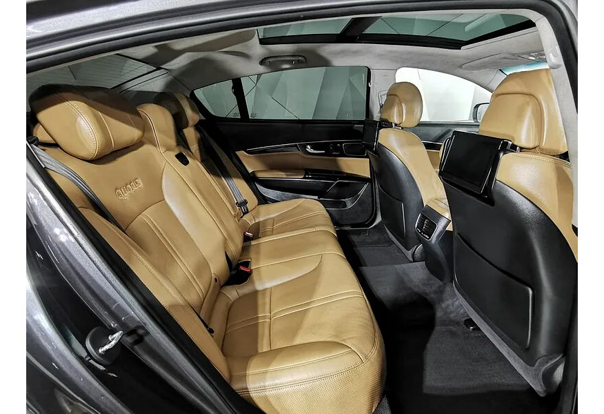 Kia Quoris 3.8 AT (334 л.с.) Premium Серый в АВИЛОН. Слайд №17