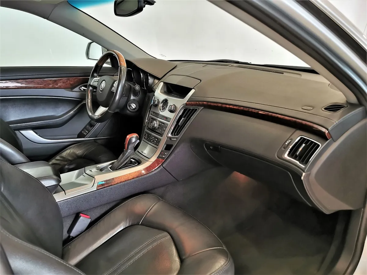 Cadillac CTS 3.6 V6 SIDI AWD (311 л.с.) Серебристый в АВИЛОН. Слайд №12