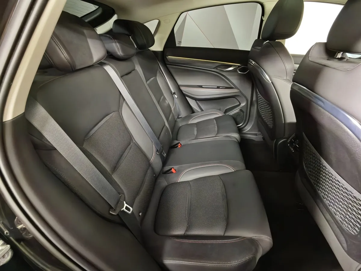 Geely Tugella 2.0 AT AWD (238 л.с.) Flagship Черный в АВИЛОН. Слайд №16