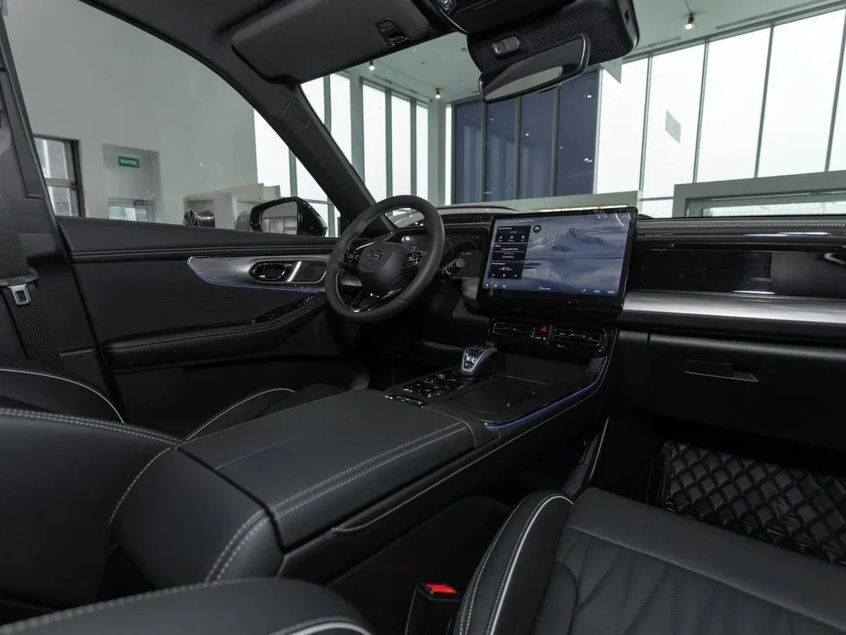 GAC GS8 2.0T 4WD (231 л.с.) GX Premium Черный в АВИЛОН. Слайд №12