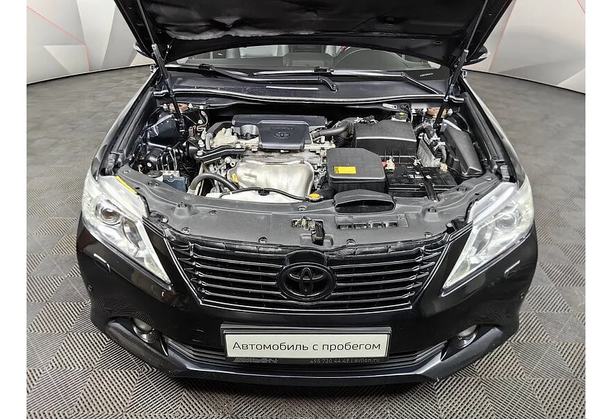 Toyota Camry 2.5 AT (181 л.с.) Стандарт Черный в АВИЛОН. Слайд №11