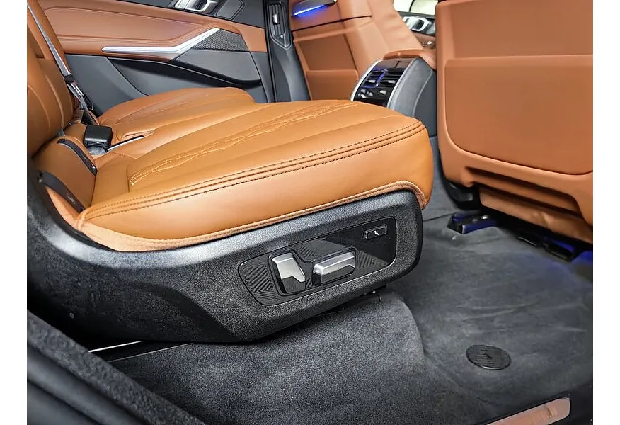 АВИЛОН - BMW X7 xDrive40d Steptronic (340 л.с.) Черный - slide 17