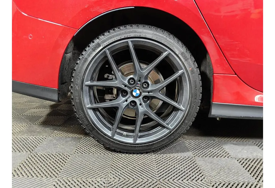 BMW 2 серия Gran Coupe 218i (140 л.с.) M Sport Pro Красный в АВИЛОН. Слайд №7