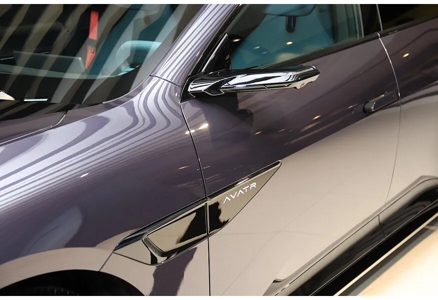 Avatr 12 AT 4WD (578 л.с.) Dual Motor Dynamic Фиолетовый в АВИЛОН. Слайд №11 Avatr 12 AT 4WD (578 л.с.) Dual Motor Dynamic Фиолетовый в АВИЛОН. Слайд №11