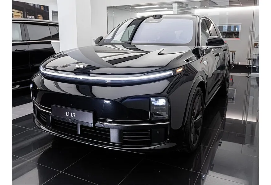 АВИЛОН - Li Auto L7 1.5 AT 4WD (449 л.с.) Ultra Черный - slide 9793648