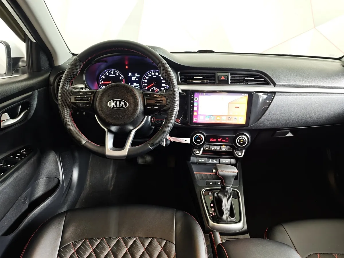 Kia Rio X-Line 1.6 AT (123 л.с.) Luxe Белый в АВИЛОН. Слайд №19