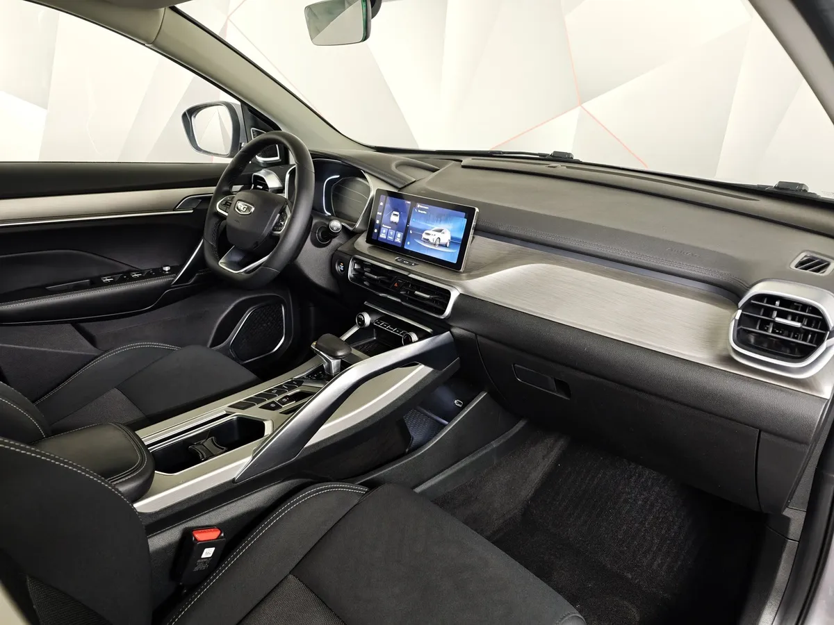 Belgee X50 1.5T 7DCT 2WD (150 л.с.) Style Серебристый в АВИЛОН. Слайд №10