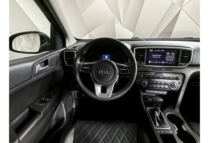 Kia Sportage 2.0 MPI AT 4WD (150 л.с.) Comfort Черный в АВИЛОН. Слайд №18