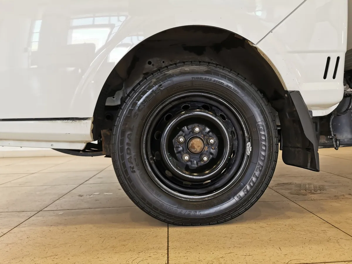 Sollers Argo 2.0d MT RWD LWB (130 л.с.) 3.5T Белый в АВИЛОН. Слайд №9