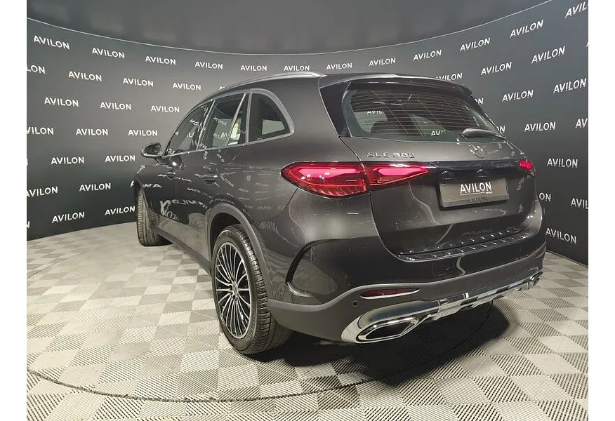 Mercedes-Benz GLC 300 4MATIC 9G-TRONIC (258 л.с.) Серый в АВИЛОН. Слайд №7