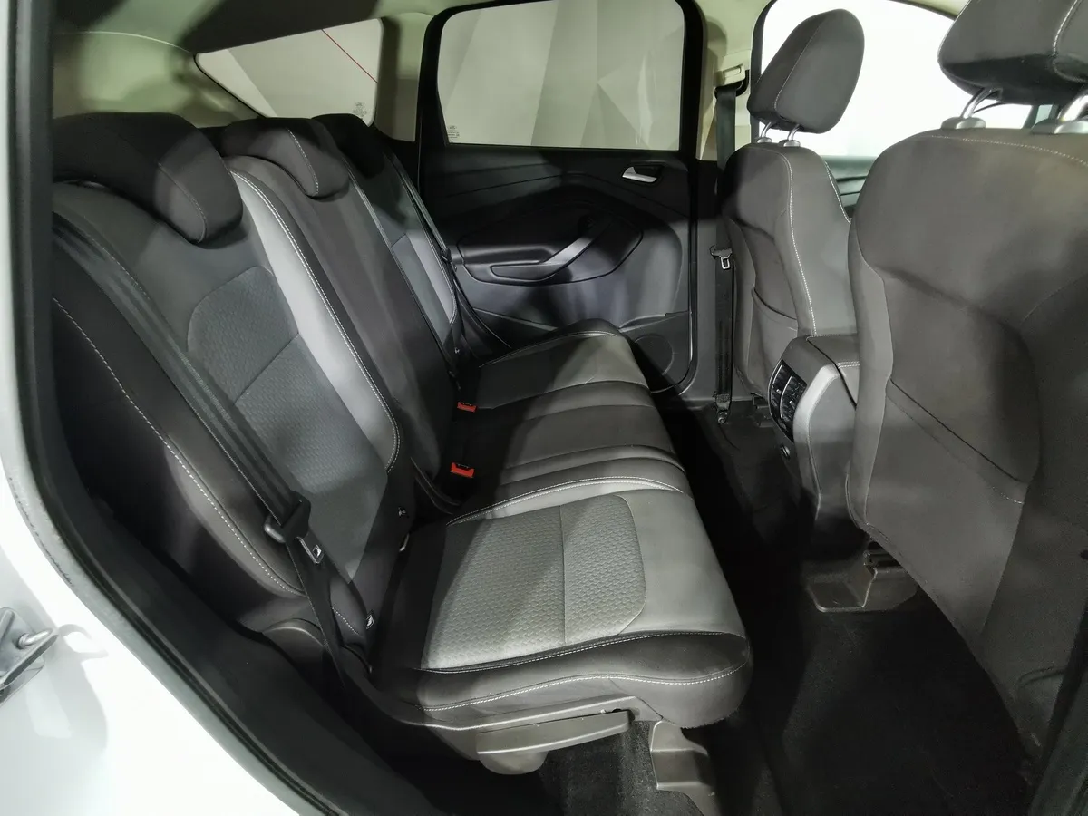 Ford Kuga 1.5 EcoBoost AT AWD (150 л.с.) Trend Plus Белый в АВИЛОН. Слайд №15