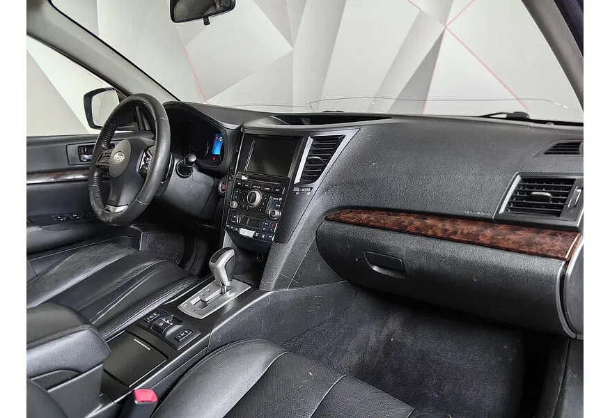 Subaru Outback 2.5 Lineartronic AWD (167 л.с.) Красный в АВИЛОН. Слайд №11