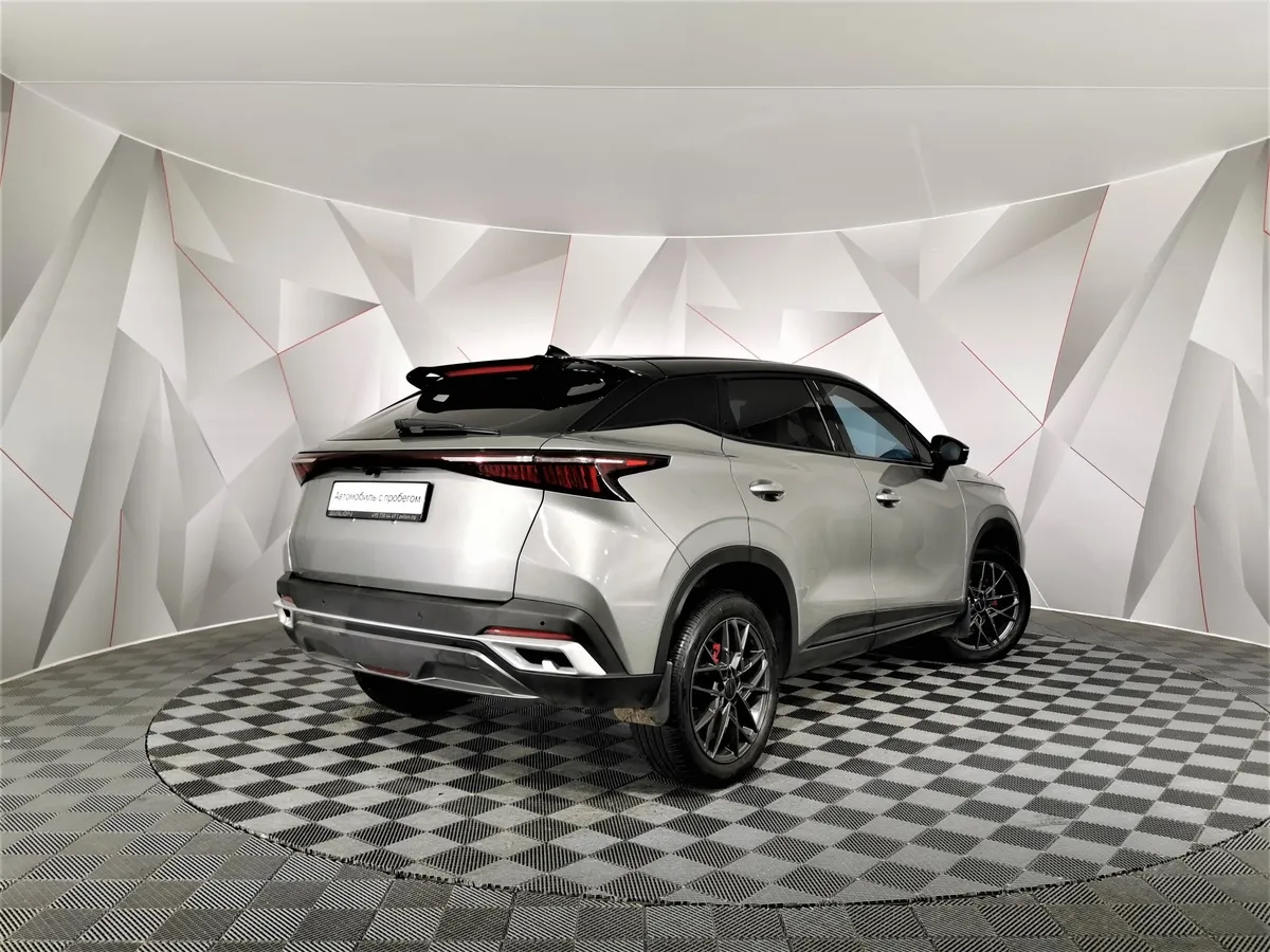 Omoda C5 1.5T CVT (147 л.с.) Ultimate Серый в АВИЛОН. Слайд №2