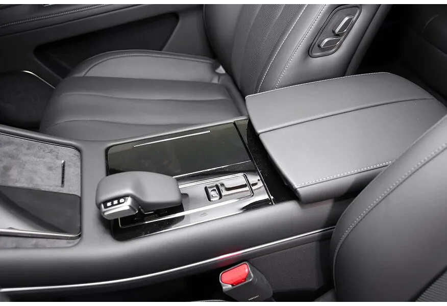 Seres M7 1.5 AT AWD (439 л.с.) Max Серый в АВИЛОН. Слайд №16